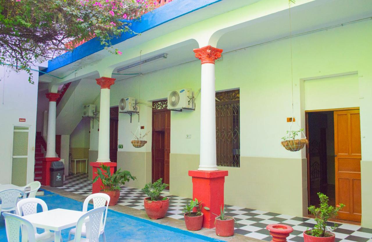 Hostal Maranatha Santa Marta  Exterior photo